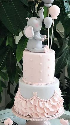 Pin di Algareh Only su Cake and flowers | Torte di compleanno principessa, Torte per battesimo, Primo compleanno torte