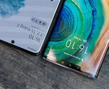 Image result for Samsung S20 vs iPhone 11