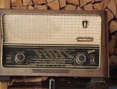 Image result for Old Magnavox AM/FM Radio
