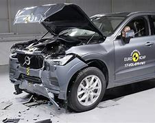 Image result for Volvo XC60 Crash-Test