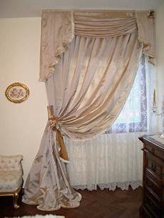 tenda classica con mantovana tende classiche con mantovana tenda classica con mantovana tende classiche con mantovana