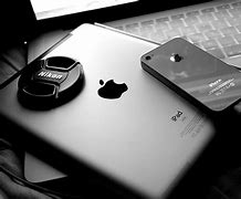 Image result for iPhone 5S Space Grey vs Silver