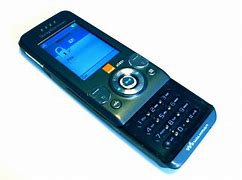 Image result for 1st Droid Phone
