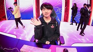 Image result for Top eSports Knight Player