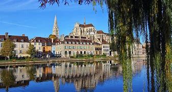 Auxerre 的图像结果