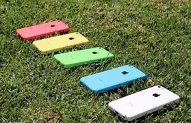 Image result for iphone 5 vs iphone 5c