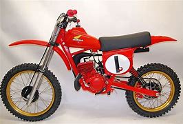 Image result for Suzuki Old Bikes