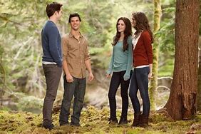 Image result for Twilight Breaking Dawn Part 2 Renesmee Growing Up