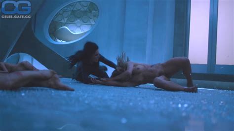 Winona Ryder Nude Gif