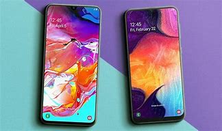Image result for iPhone SE vs Samsung Note 9