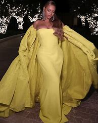 Image result for Beyonce AMA Red Carpet