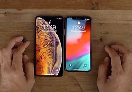 Image result for XS vs XS Max Screen