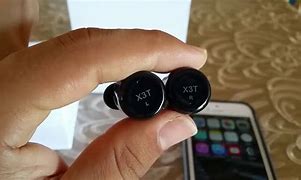 Image result for Earbuds iPhone SE