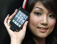 Image result for iPhone 5 vs Phone 4