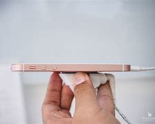 Image result for iPhone SE 2022 vs iPhone 13 Mini