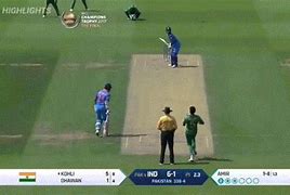 Image result for Shaheen Afridi Bowling in Cricket GIF