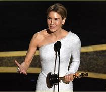 Image result for Renee Zellweger at the Oscars