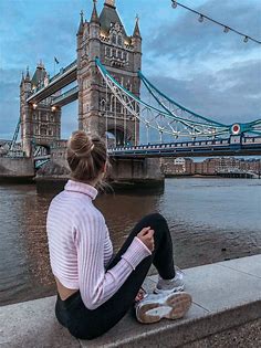 Home - Parisian (Style) Guides | London reise, London fotografie, Reisefotografie