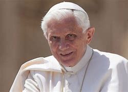 Image result for Pemakan Paus Benedictus XVI