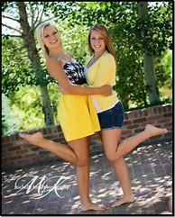 Image result for Senior Photography Poses Best Friend