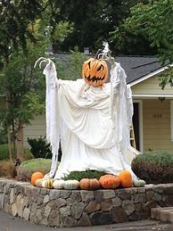 Image result for Scary Halloween Yard Decoration Ideas