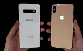 Image result for Samsung S10 vs Apple iPhone XS