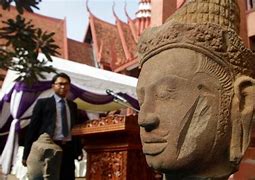 US returns ancient artifacts to Cambodia 的图像结果