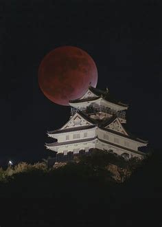 「映画のオープニングのようだ…」皆既月食を背にした岐阜城の“ラスボス感”がエグいと話題にｗ