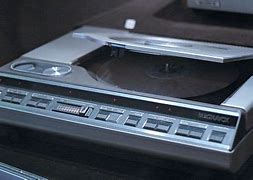 Image result for VHS DVD Combo Magnavox DV225MG9