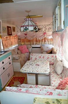 Pin by Doris Day Would Love Me // Cou on Glamping | Shabby chic caravan, Shabby chic campers, Camper decor