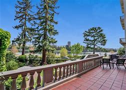 Image result for 2025 Broadway, Oakland, CA 94612 United States