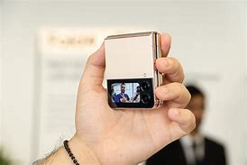 Image result for Samsung Galaxy S22 Flip