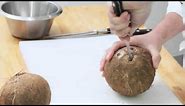 Technique de Chef - Ouvrir une noix de coco