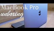 MacBook Pro 2017 space gray unboxing