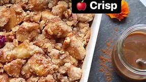 This Healthy Apple Crisp is made lower calorie, lower sugar and gluten free. A simple, delectable dessert recipe for fall! 🍎 🍎 🍎 #applecrisp #apples #healthydesserts #healthybaking #lowcaloriedessert #lowcalories #bakingrecipes #glutenfreedessert | Skinny Fitalicious