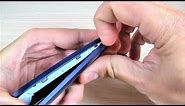 Nokia 3310 (2017) - How to Remove the Back Cover and the Battery