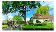 Giethoorn is a picturesque village in the Dutch province of Overijssel 🥰😘😘