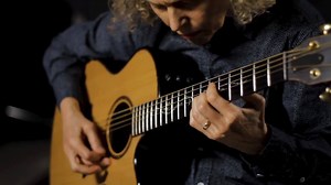 15K views · 205 reactions | Mimi Fox Jazz Guitar performs "Blue Bossa" in this Acoustic Guitar Session. Watch the complete session here: https://bit.ly/2pByQpS | Acoustic Guitar | Facebook