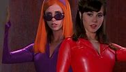 Scooby-doo 2 (2004) Velma changes style