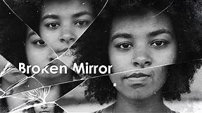 Broken Mirror Effect - Photoshop Tutorial