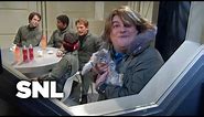 Kitty Cat on the Mars Mission - SNL