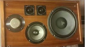 Sony Vintage 1973 Speakers SS-7200