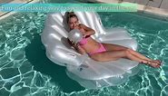 Triumpeek Inflatable Seashell Pool Float, Blow Up Giant Clam Floatie with Pearl Ball, 57" L Shell Pool Floating Ride On Raft Chair for Swimming Pool Summer Beach Party for Adults
