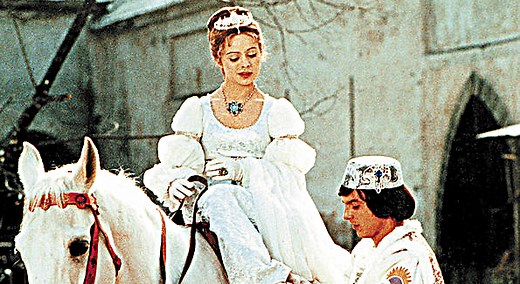 Trzy orzeszki dla Kopciuszka (1973) Napisy PL