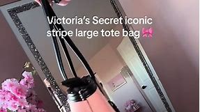 Victoria's Secret iconic stripe large tote bag 🎀 #victoriassecret #pink #pinkaesthetic #victoriassecretbag #victoriassecrettotebag