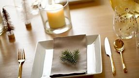 3 Holiday Table Settings (easy Christmas decorations) | ENTERTAINING WITH BETH