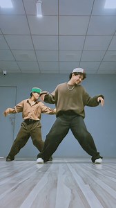 75K views · 2.4K reactions | Love this old uttarakhandi song next level vibe…. Anoop Parmar #danceforlife❤️ #dancevideo #dance #reels #trendingnow #garhwali #kumaoni #uttarakhandisong #uttarakhand | Anoop Parmar | Facebook