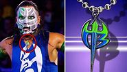 What is the significance of Jeff Hardy's necklace?