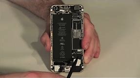 Mostrando las entrañas del iPhone 6 y sus componentes internos