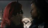 Batwoman Season 1 Episode 13 (the kiss)